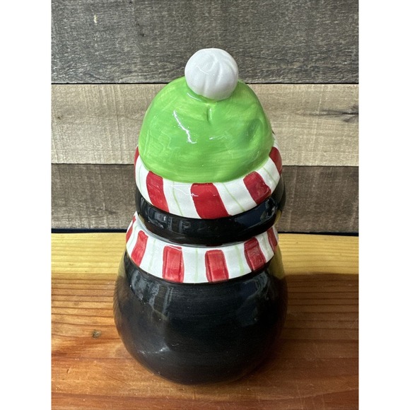 David's cookies cookie jar Penguin in hat and scarf 9” - Picture 4 of 8